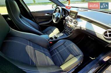 Внедорожник / Кроссовер Mercedes-Benz GLA-Class 2016 в 
