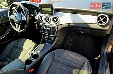 Внедорожник / Кроссовер Mercedes-Benz GLA-Class 2016 в 