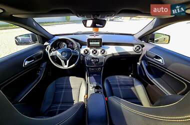 Внедорожник / Кроссовер Mercedes-Benz GLA-Class 2016 в 