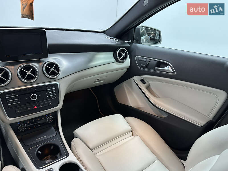 Позашляховик / Кросовер Mercedes-Benz GLA-Class 2016 в Одесі фото 12 Позашляховик / Кросовер Mercedes-Benz GLA-Class 2016 в Одесі