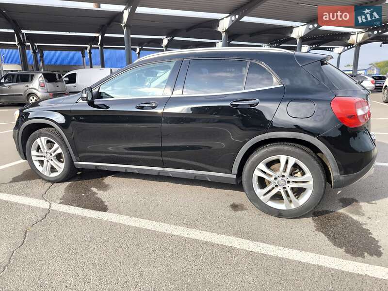 Внедорожник / Кроссовер Mercedes-Benz GLA-Class 2015 в Львове