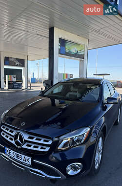 Внедорожник / Кроссовер Mercedes-Benz GLA-Class 2017 в 