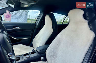 Внедорожник / Кроссовер Mercedes-Benz GLA-Class 2016 в 