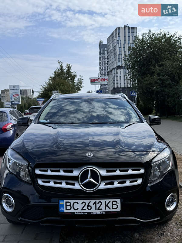 Позашляховик / Кросовер Mercedes-Benz GLA-Class 2018 в Львові
