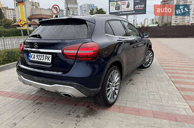 Внедорожник / Кроссовер Mercedes-Benz GLA-Class 2017 в 