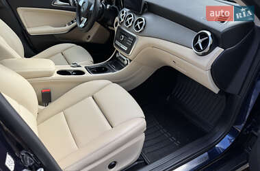 Внедорожник / Кроссовер Mercedes-Benz GLA-Class 2017 в 