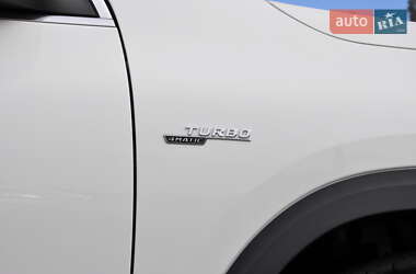 Внедорожник / Кроссовер Mercedes-Benz GLA-Class 2020 в 