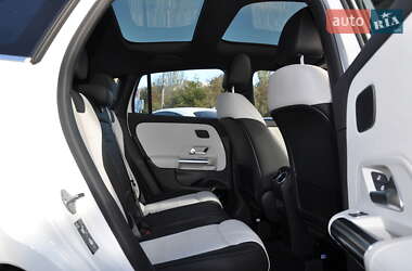 Внедорожник / Кроссовер Mercedes-Benz GLA-Class 2020 в 