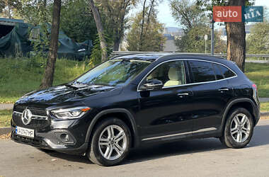 Внедорожник / Кроссовер Mercedes-Benz GLA-Class 2021 в 