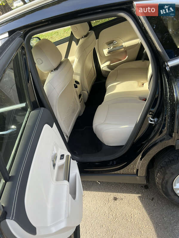 Внедорожник / Кроссовер Mercedes-Benz GLA-Class 2021 в Киеве фото 14 Внедорожник / Кроссовер Mercedes-Benz GLA-Class 2021 в Киеве