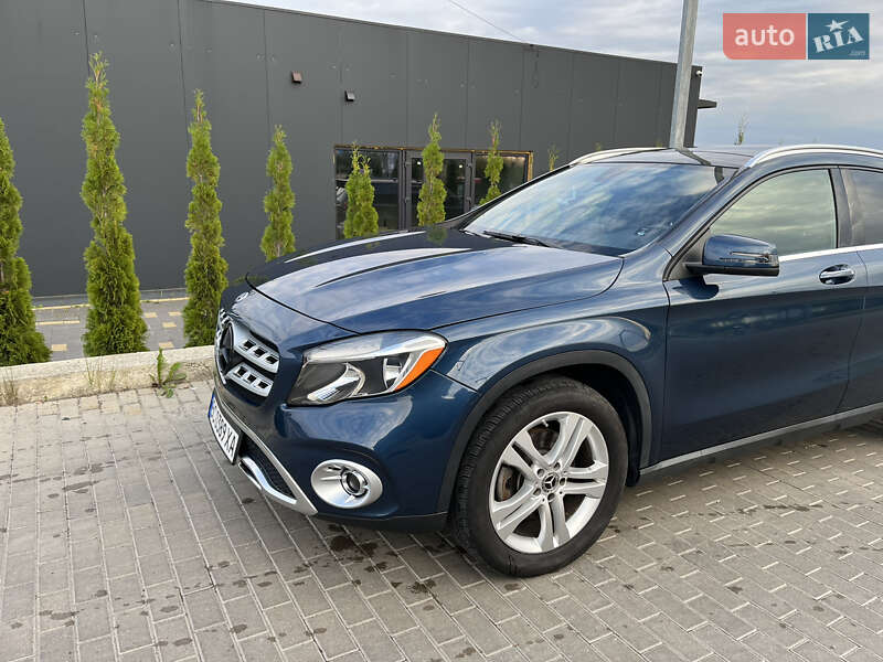 Внедорожник / Кроссовер Mercedes-Benz GLA-Class 2019 в Львове фото 4 Внедорожник / Кроссовер Mercedes-Benz GLA-Class 2019 в Львове