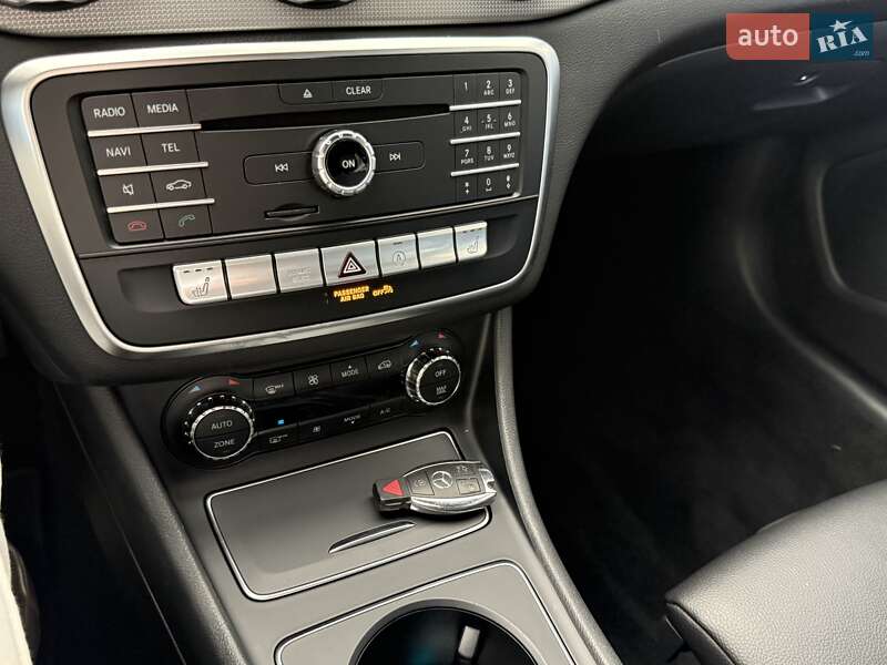 Внедорожник / Кроссовер Mercedes-Benz GLA-Class 2019 в Одессе