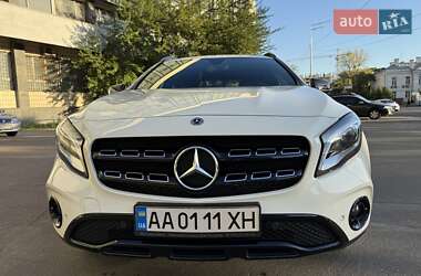 Внедорожник / Кроссовер Mercedes-Benz GLA-Class 2017 в 