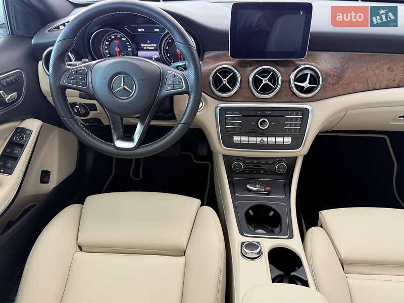 Внедорожник / Кроссовер Mercedes-Benz GLA-Class 2019 в Одессе