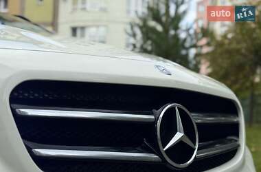 Позашляховик / Кросовер Mercedes-Benz GLA-Class 2015 в 
