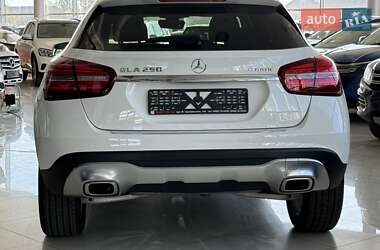 Внедорожник / Кроссовер Mercedes-Benz GLA-Class 2019 в 