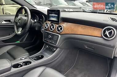 Внедорожник / Кроссовер Mercedes-Benz GLA-Class 2016 в 