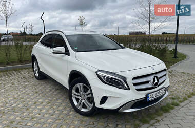 Внедорожник / Кроссовер Mercedes-Benz GLA-Class 2016 в 