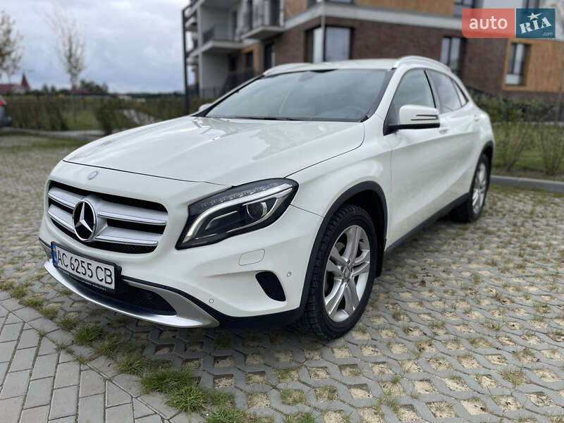 Mercedes-Benz GLA-Class 2016