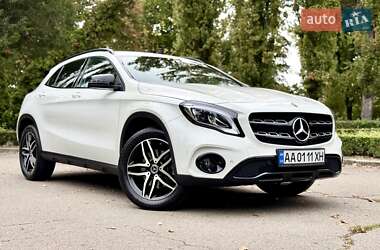Внедорожник / Кроссовер Mercedes-Benz GLA-Class 2017 в 