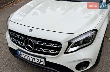 Внедорожник / Кроссовер Mercedes-Benz GLA-Class 2017 в 