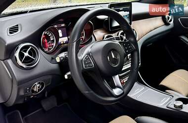 Внедорожник / Кроссовер Mercedes-Benz GLA-Class 2017 в 
