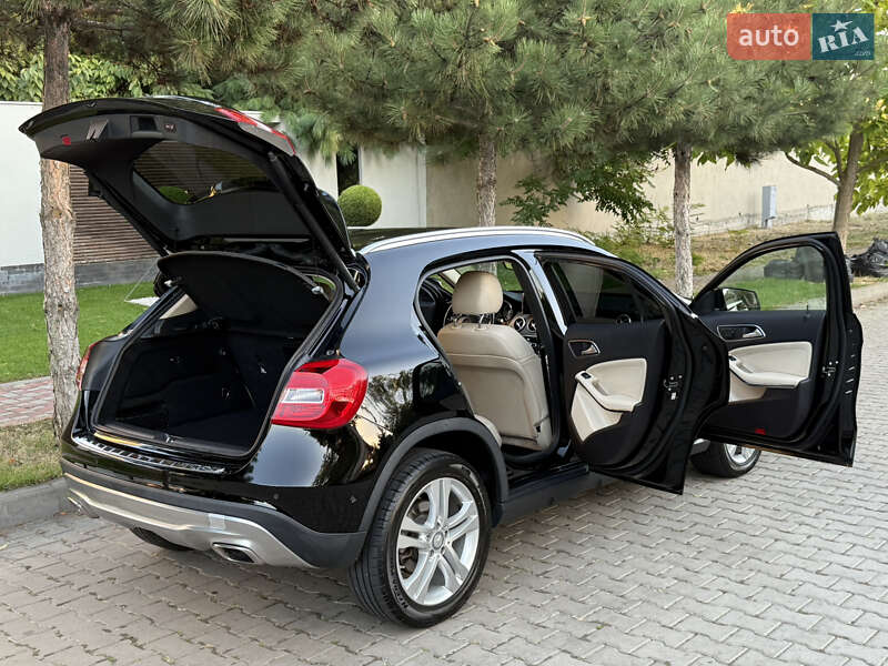 Внедорожник / Кроссовер Mercedes-Benz GLA-Class 2014 в Одессе