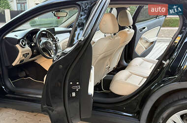 Внедорожник / Кроссовер Mercedes-Benz GLA-Class 2014 в 
