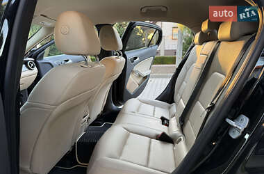 Внедорожник / Кроссовер Mercedes-Benz GLA-Class 2014 в 