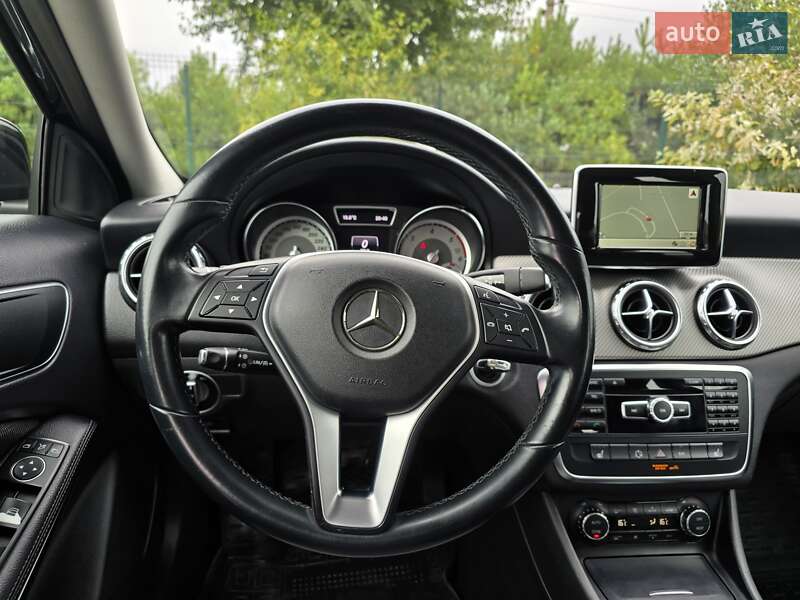Позашляховик / Кросовер Mercedes-Benz GLA-Class 2014 в Хмельницькому