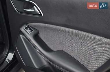Внедорожник / Кроссовер Mercedes-Benz GLA-Class 2014 в 
