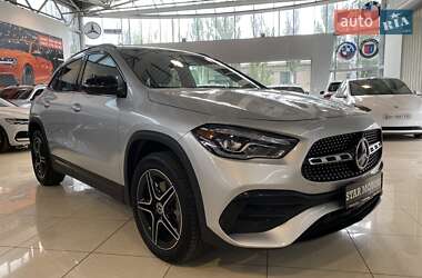 Внедорожник / Кроссовер Mercedes-Benz GLA-Class 2023 в 