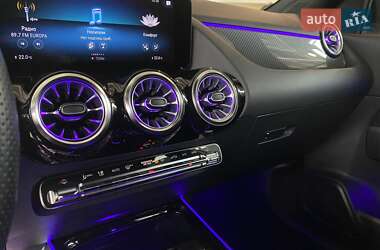 Внедорожник / Кроссовер Mercedes-Benz GLA-Class 2023 в 