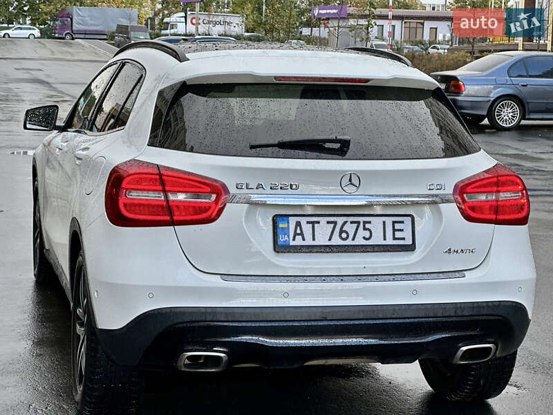 Позашляховик / Кросовер Mercedes-Benz GLA-Class 2015 в Києві