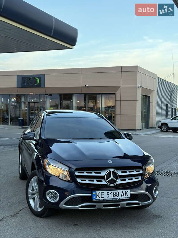 Mercedes-Benz GLA-Class 2017