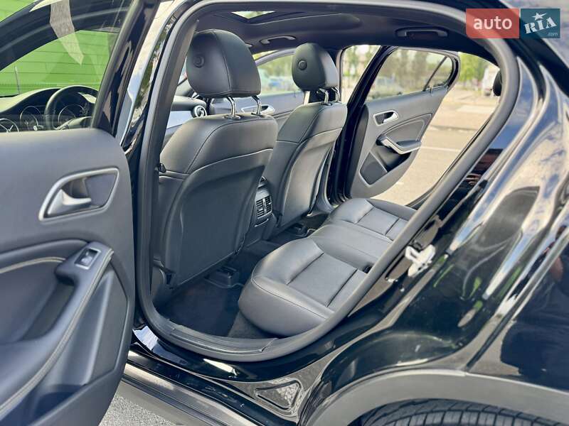 Внедорожник / Кроссовер Mercedes-Benz GLA-Class 2016 в Киеве фото 41 Внедорожник / Кроссовер Mercedes-Benz GLA-Class 2016 в Киеве
