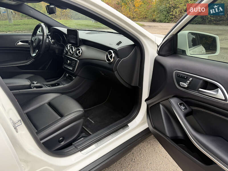 Внедорожник / Кроссовер Mercedes-Benz GLA-Class 2018 в Белой Церкви фото 20 Внедорожник / Кроссовер Mercedes-Benz GLA-Class 2018 в Белой Церкви