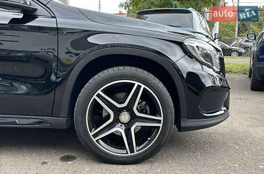 Позашляховик / Кросовер Mercedes-Benz GLA-Class 2017 в 