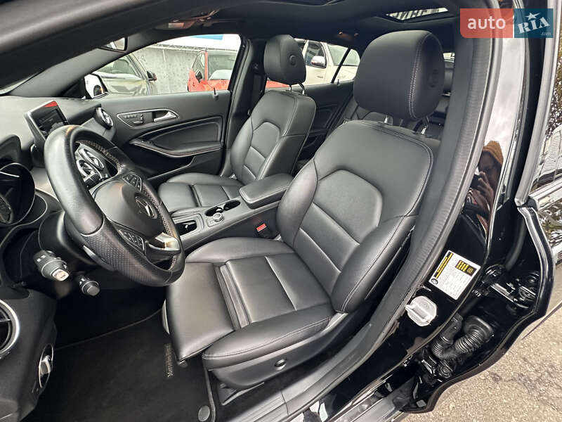 Позашляховик / Кросовер Mercedes-Benz GLA-Class 2017 в Одесі