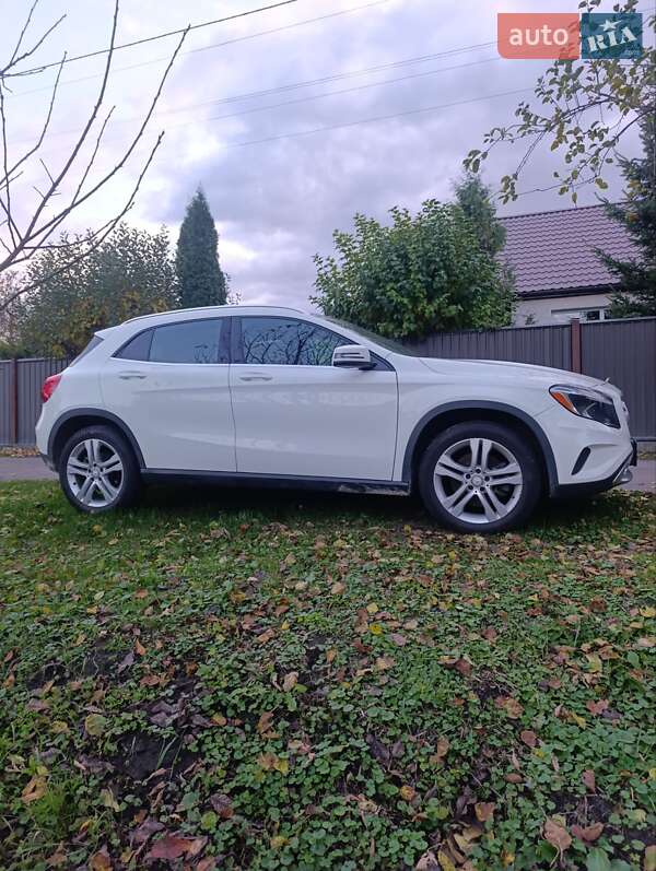Позашляховик / Кросовер Mercedes-Benz GLA-Class 2016 в Києві