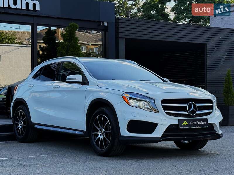 Позашляховик / Кросовер Mercedes-Benz GLA-Class 2016 в Києві