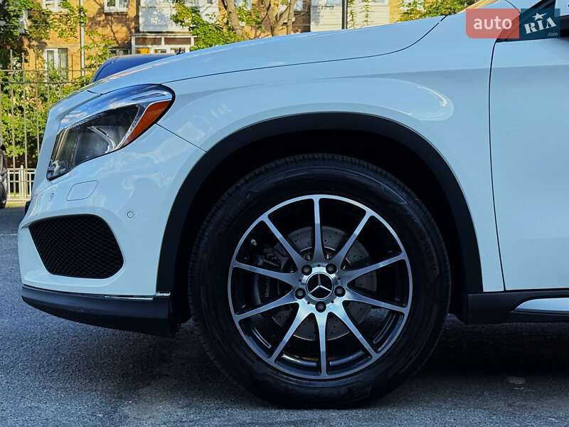 Позашляховик / Кросовер Mercedes-Benz GLA-Class 2016 в Києві