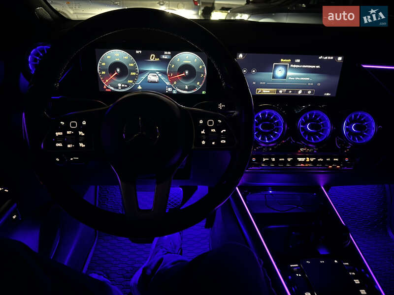 Позашляховик / Кросовер Mercedes-Benz GLA-Class 2022 в Києві фото 28 Позашляховик / Кросовер Mercedes-Benz GLA-Class 2022 в Києві