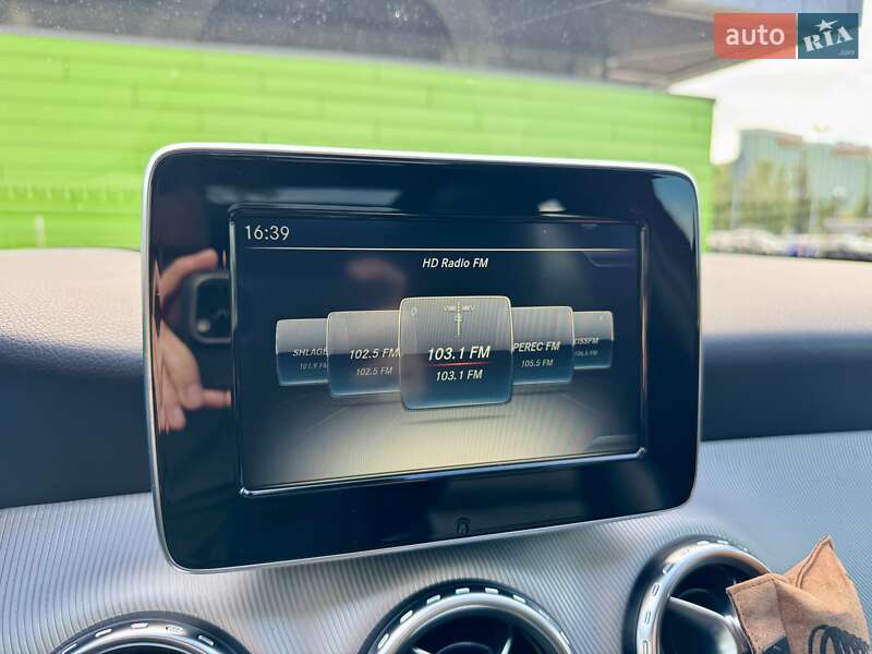 Внедорожник / Кроссовер Mercedes-Benz GLA-Class 2016 в Киеве фото 59 Внедорожник / Кроссовер Mercedes-Benz GLA-Class 2016 в Киеве