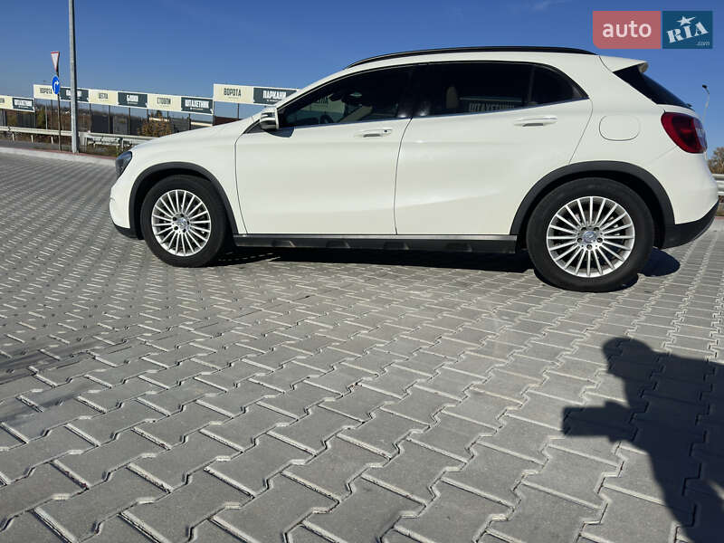 Позашляховик / Кросовер Mercedes-Benz GLA-Class 2015 в Тернополі