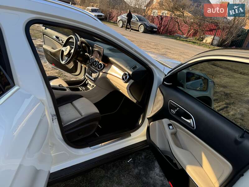 Позашляховик / Кросовер Mercedes-Benz GLA-Class 2017 в Вінниці фото 25 Позашляховик / Кросовер Mercedes-Benz GLA-Class 2017 в Вінниці