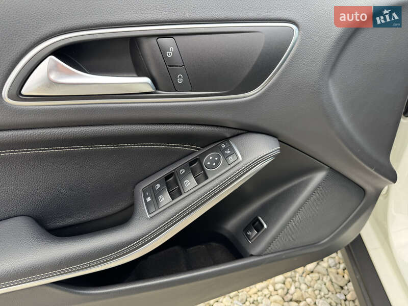 Внедорожник / Кроссовер Mercedes-Benz GLA-Class 2016 в Ивано-Франковске фото 12 Внедорожник / Кроссовер Mercedes-Benz GLA-Class 2016 в Ивано-Франковске