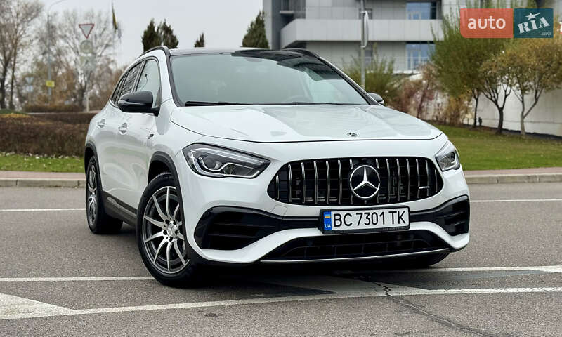 Mercedes-Benz GLA-Class 2020