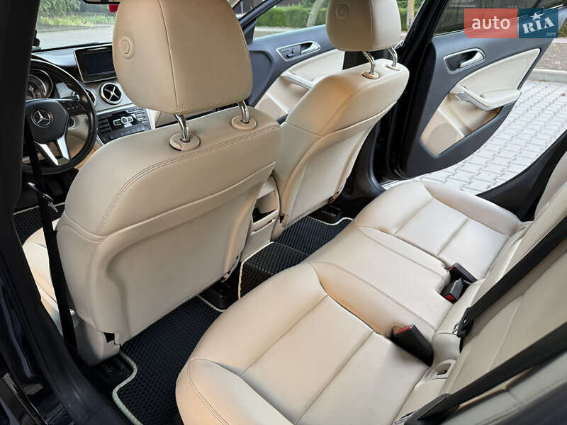 Позашляховик / Кросовер Mercedes-Benz GLA-Class 2014 в Одесі фото 81 Позашляховик / Кросовер Mercedes-Benz GLA-Class 2014 в Одесі