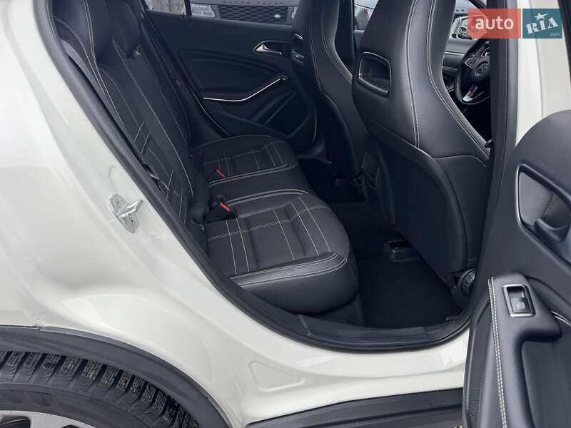 Внедорожник / Кроссовер Mercedes-Benz GLA-Class 2016 в Тернополе